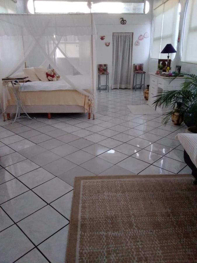 Boutique Basic Hotel Пуерто Валярта Екстериор снимка