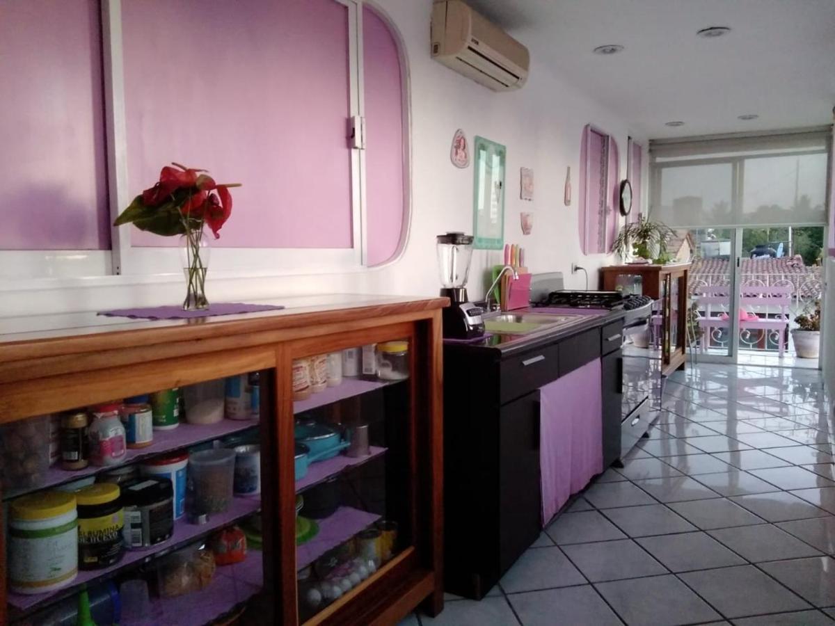 Boutique Basic Hotel Пуерто Валярта Екстериор снимка