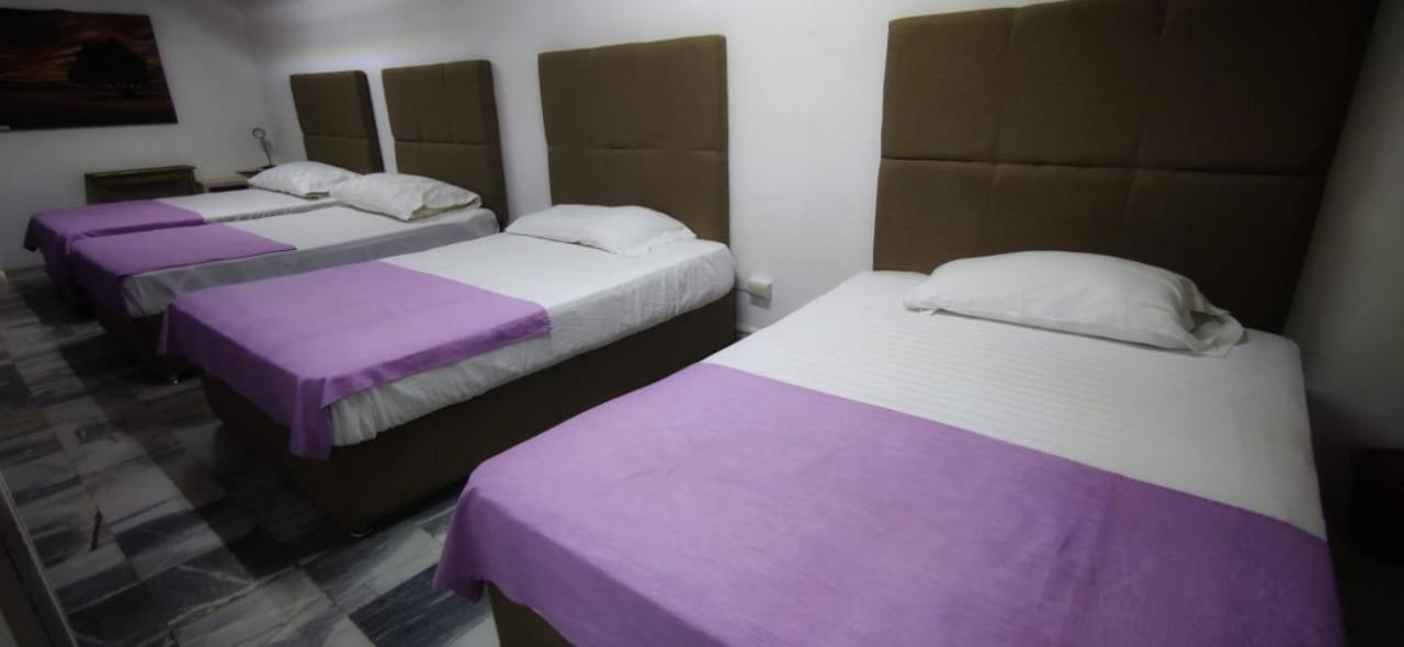Boutique Basic Hotel Пуерто Валярта Екстериор снимка