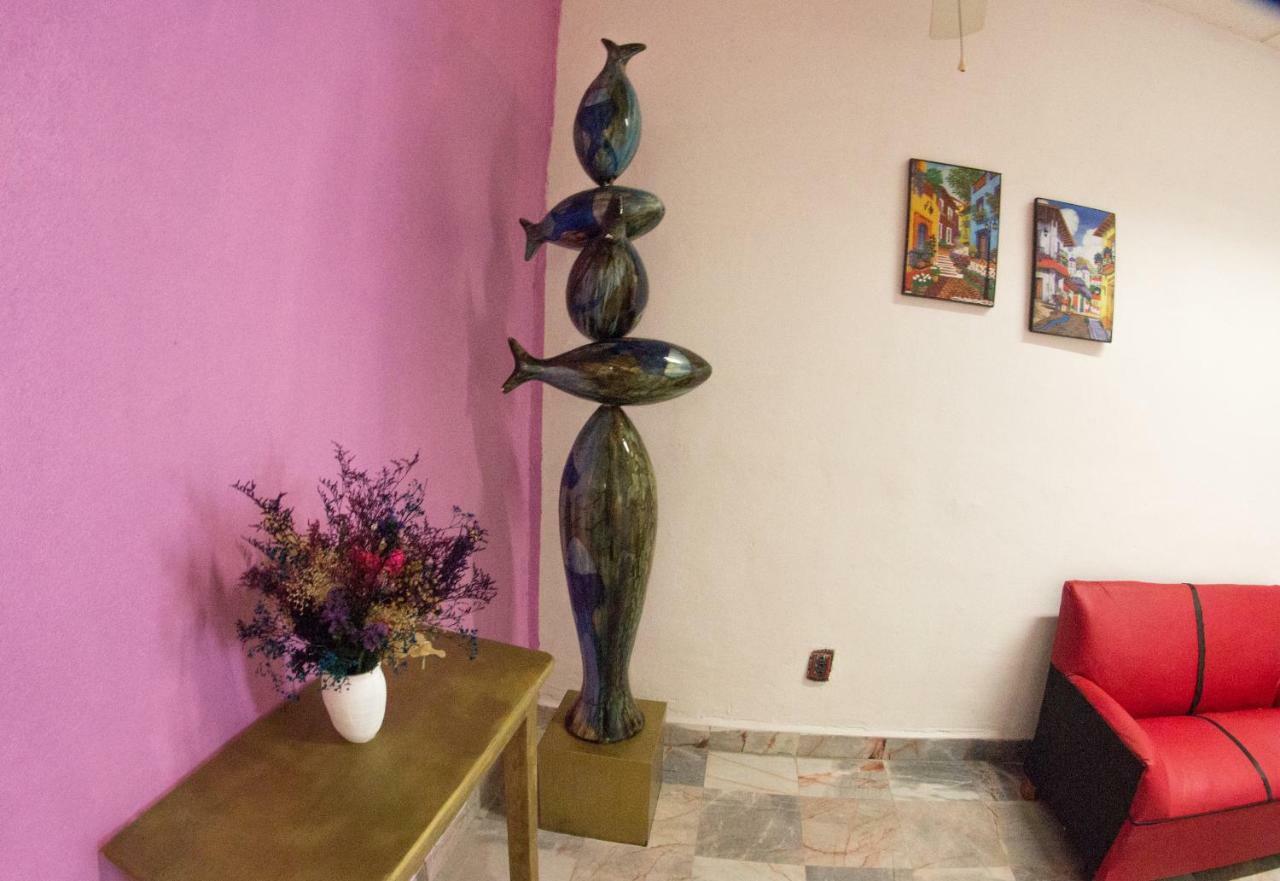 Boutique Basic Hotel Пуерто Валярта Екстериор снимка