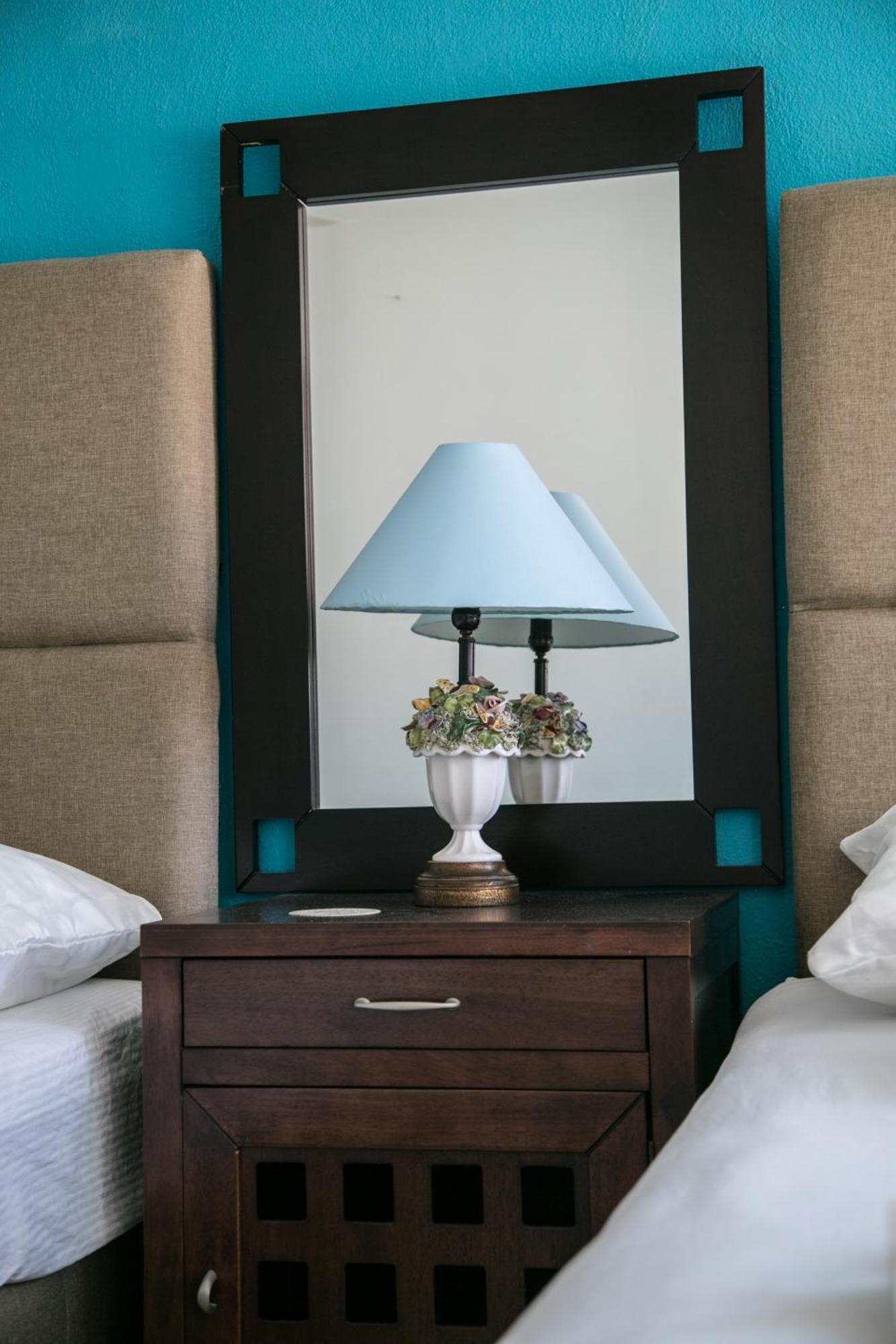 Boutique Basic Hotel Пуерто Валярта Екстериор снимка