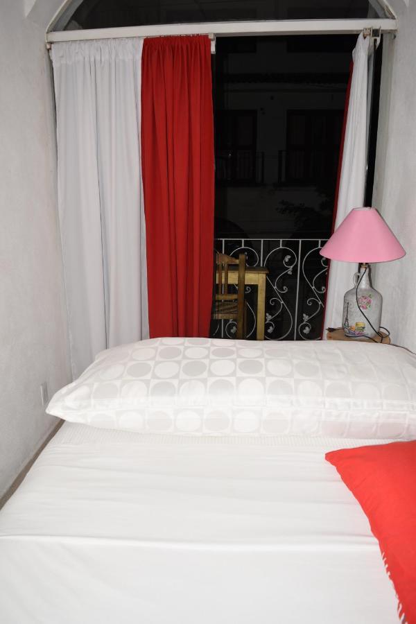 Boutique Basic Hotel Пуерто Валярта Екстериор снимка